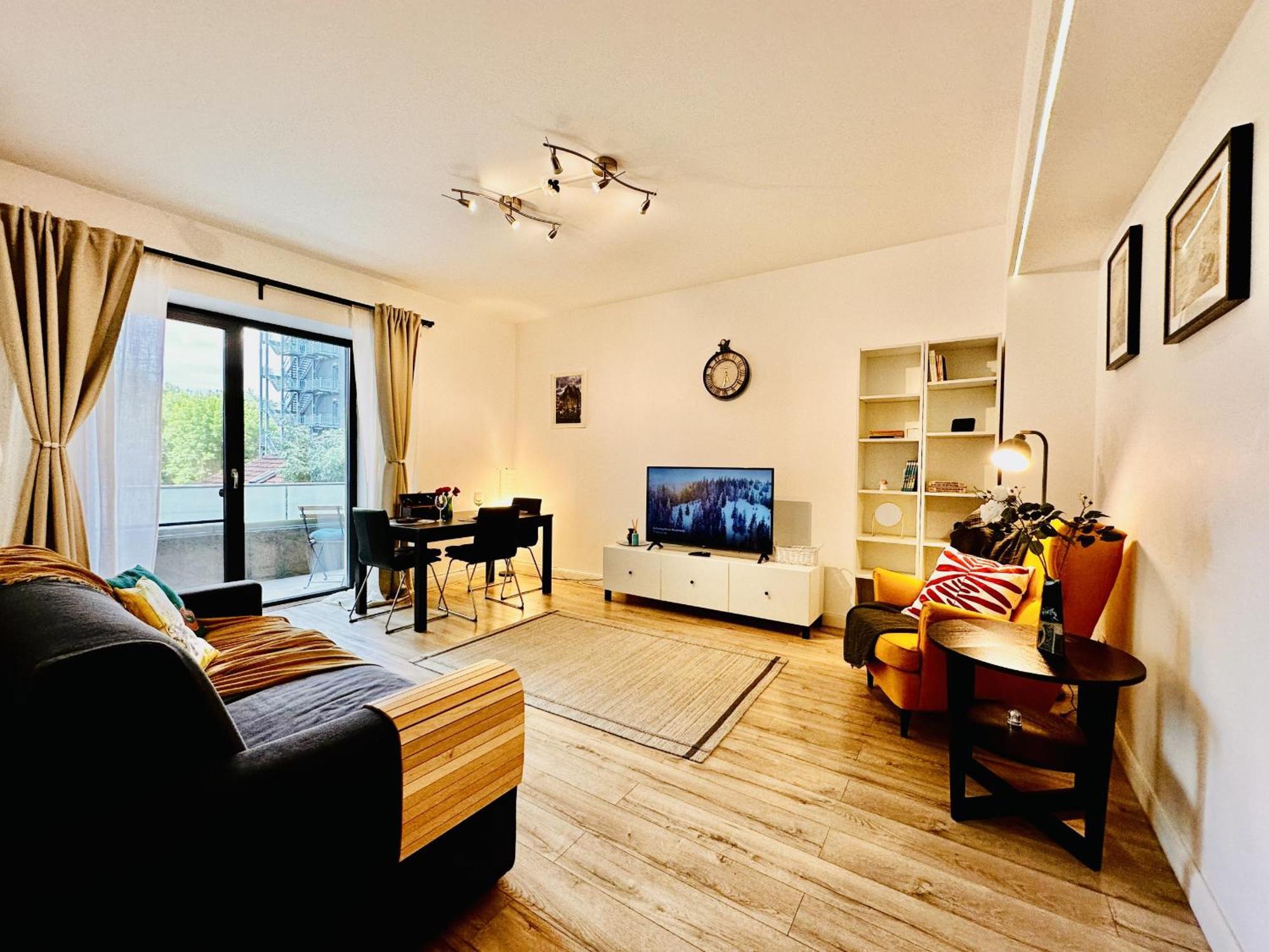 Novum Comfort Bukarest Exterior foto